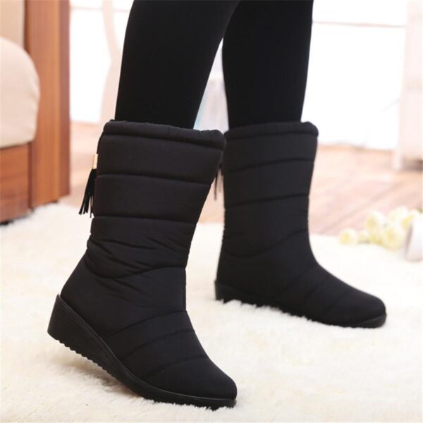 Waterproof fur lining mid calf snow boots low heel winter boots - Image 2